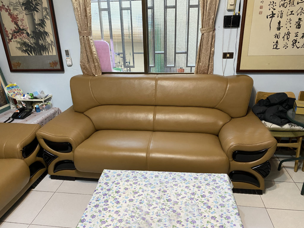 【客戶案例分享】沙發整組換皮&坐墊泡棉更換