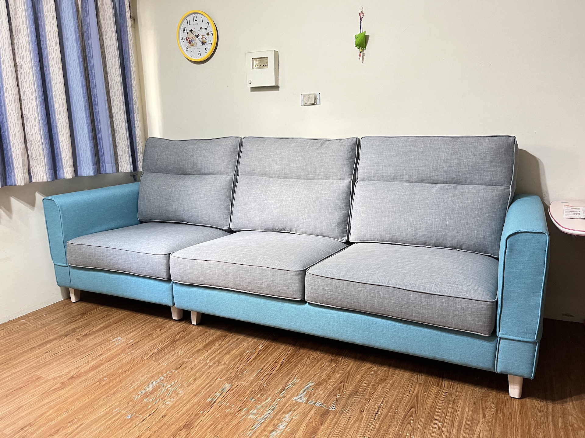 【客戶案例分享】台中太平雙色沙發訂製