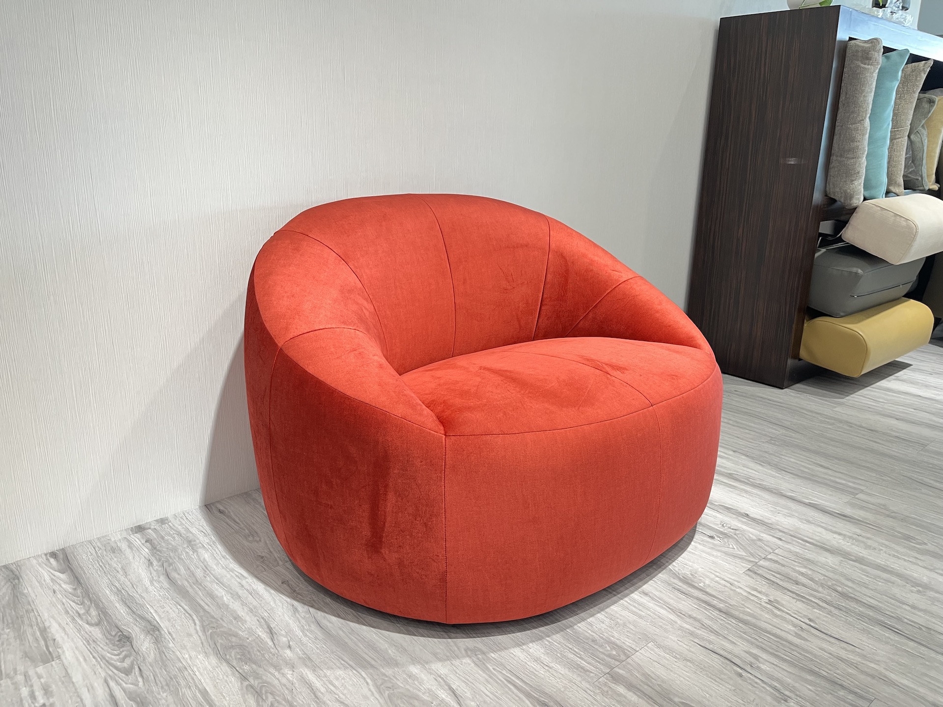 【客戶案例分享】單人弧形造型沙發分享