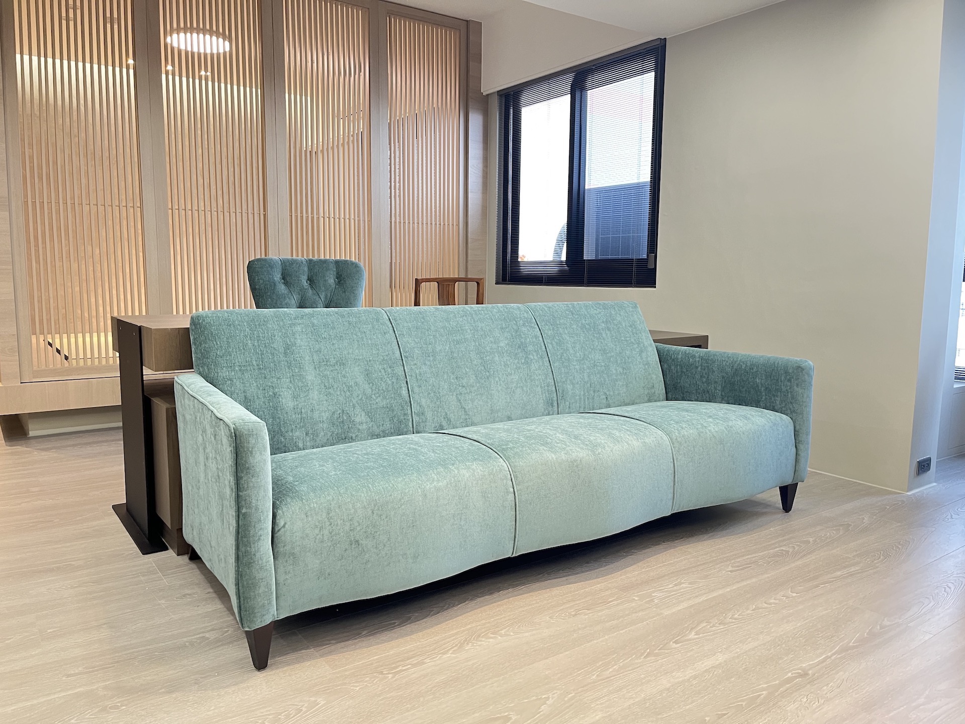 【客戶案例分享】嘉義東區三人座沙發換布翻修