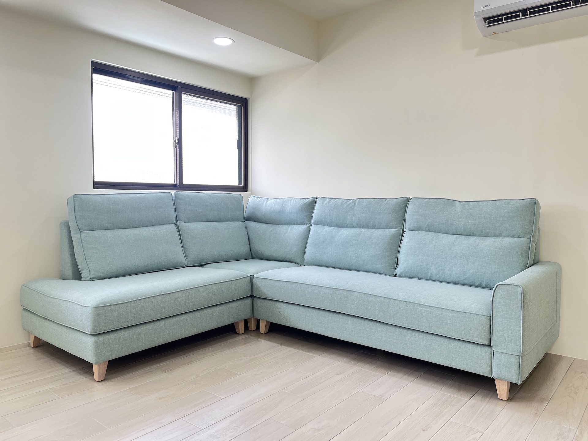 【客戶案例分享】台中大里Ｌ型涼感布沙發訂製