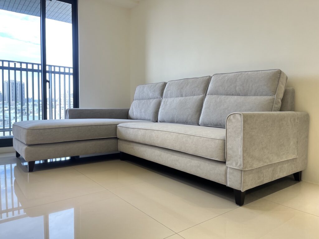 【世昌沙發｜台中沙發訂製】台中東區高背貓抓布Ｌ型沙發推薦