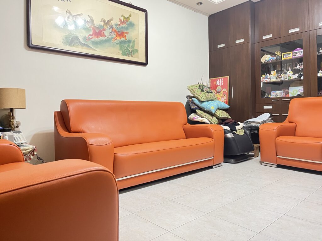 【世昌沙發｜台中沙發翻修】台中太平1+2+3人座高背沙發翻修更換半牛皮