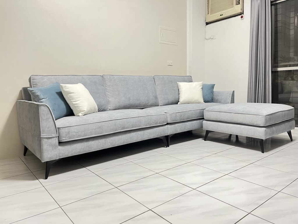 【世昌沙發|台中沙發訂製】台中東區低背貓抓布沙發及活動腳凳訂製