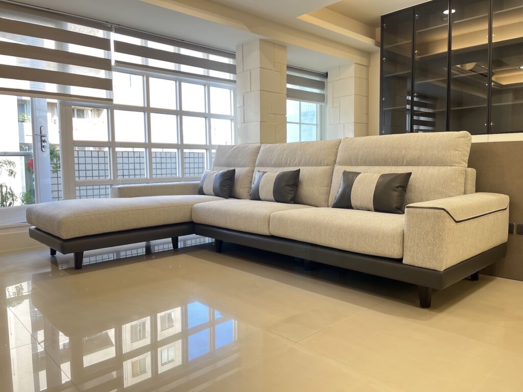 【世昌沙發｜台中沙發訂製】台中北區雙色防潑水高背沙發推薦